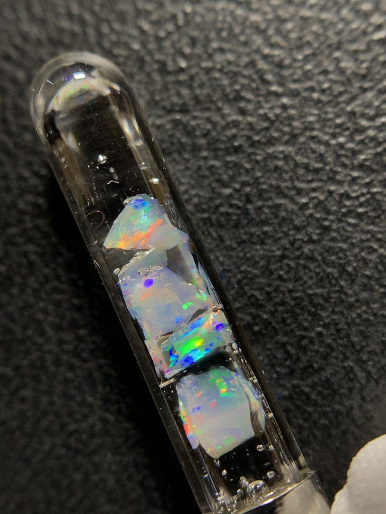 オパール入り試験管(小)G