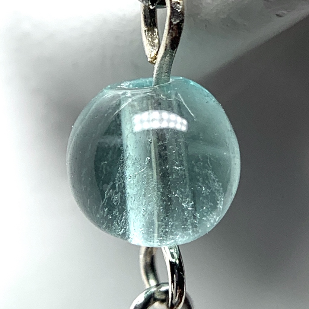 【1個売り】フローライトとスティックのピアス