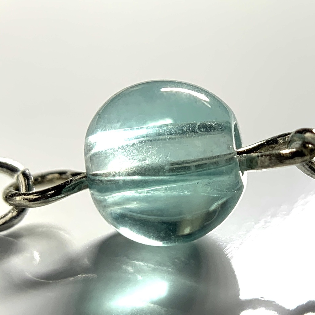 【1個売り】フローライトとスティックのピアス