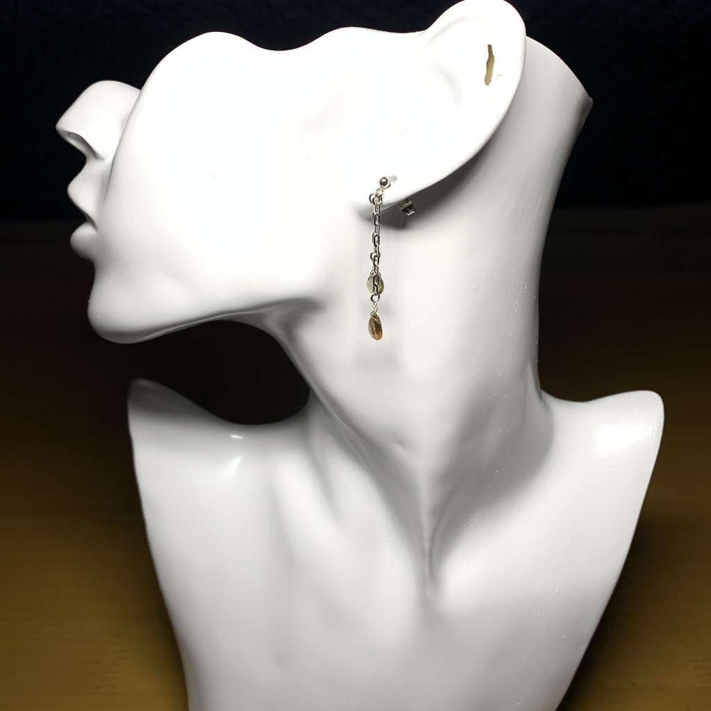 【1個売り】アンダリュサイトとチェーンのピアス