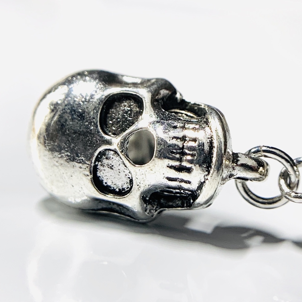 【1個売り】(試作品)ガーネットとスカルとスパイクのピアス