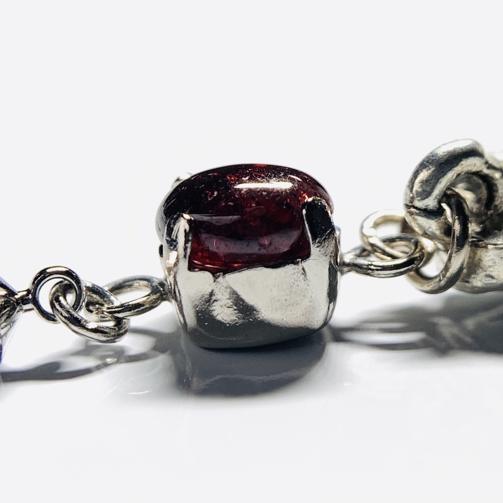 【1個売り】(試作品)ガーネットとスカルとスパイクのピアス