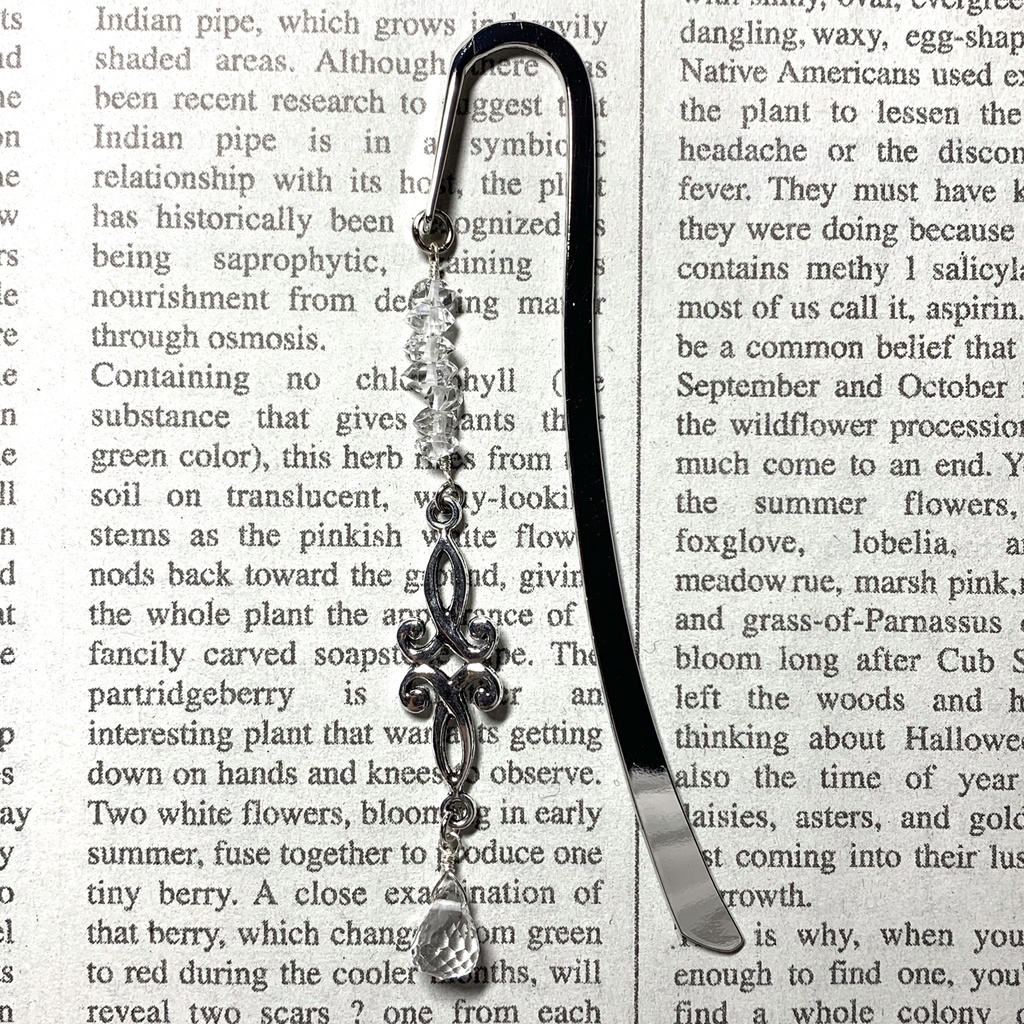 ダイヤモンドクォーツと水晶のしおり