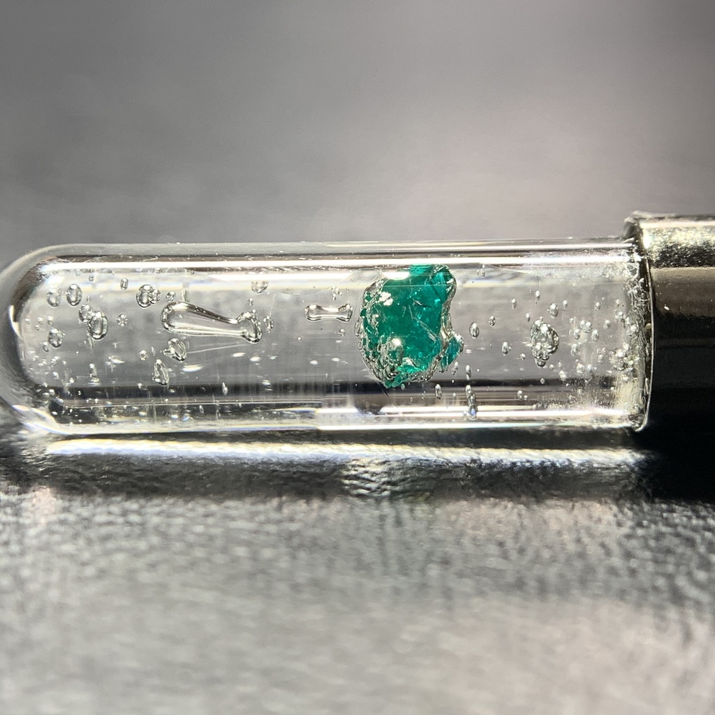 ダイオプテーズ(翠銅鉱)入り試験管(小)