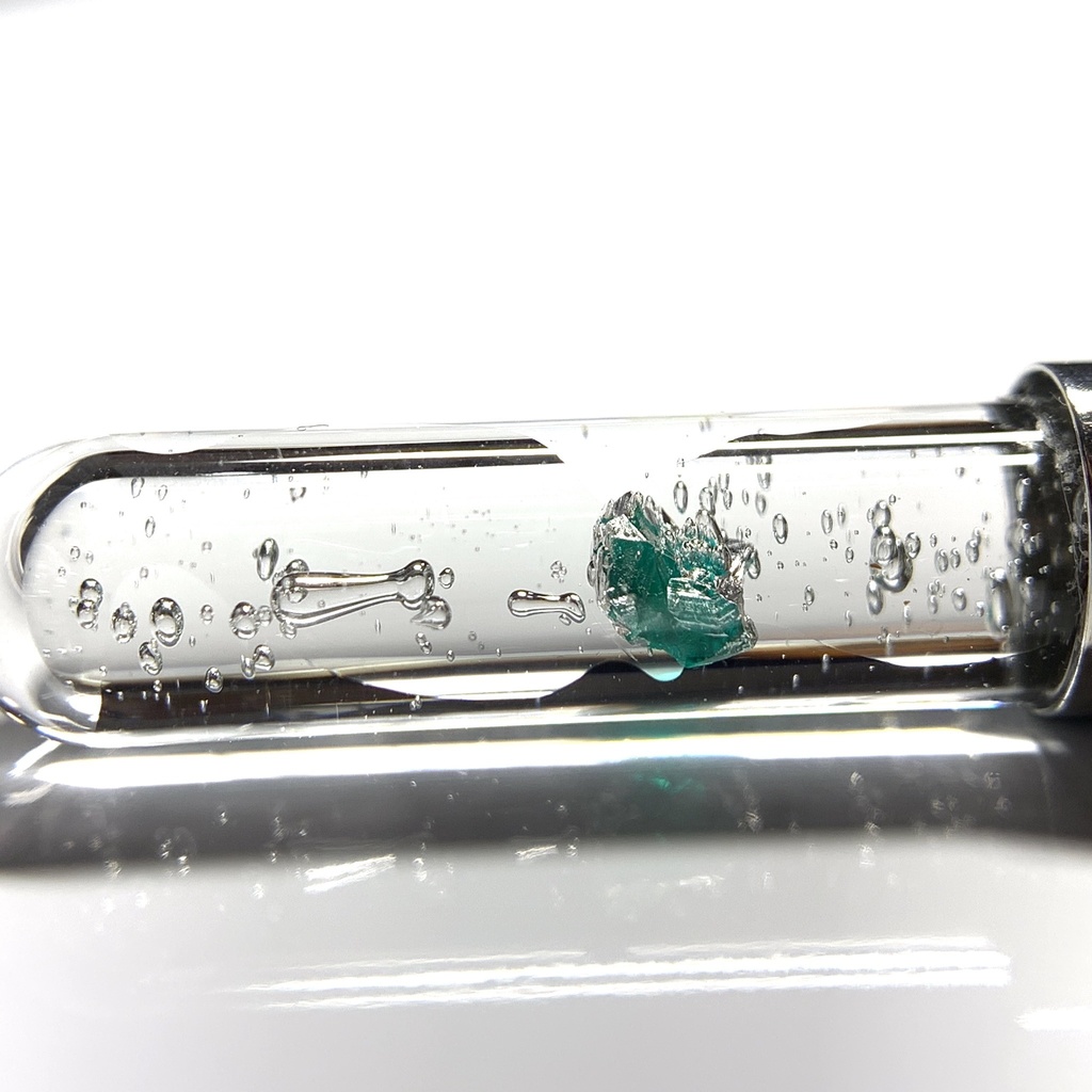 ダイオプテーズ(翠銅鉱)入り試験管(小)