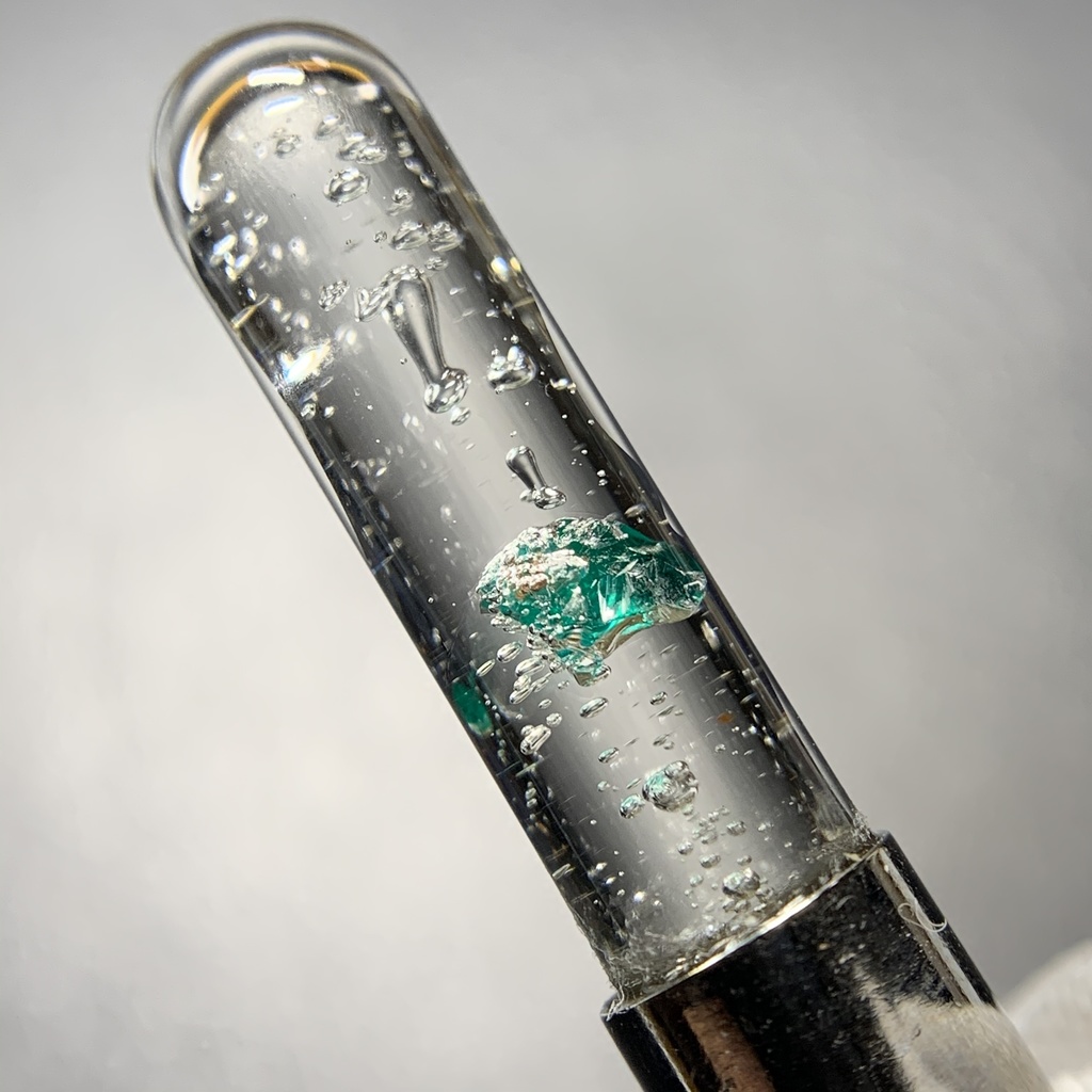 ダイオプテーズ(翠銅鉱)入り試験管(小)