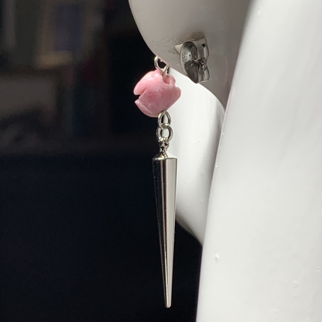 【1個売り】ロードナイトの薔薇のピアス