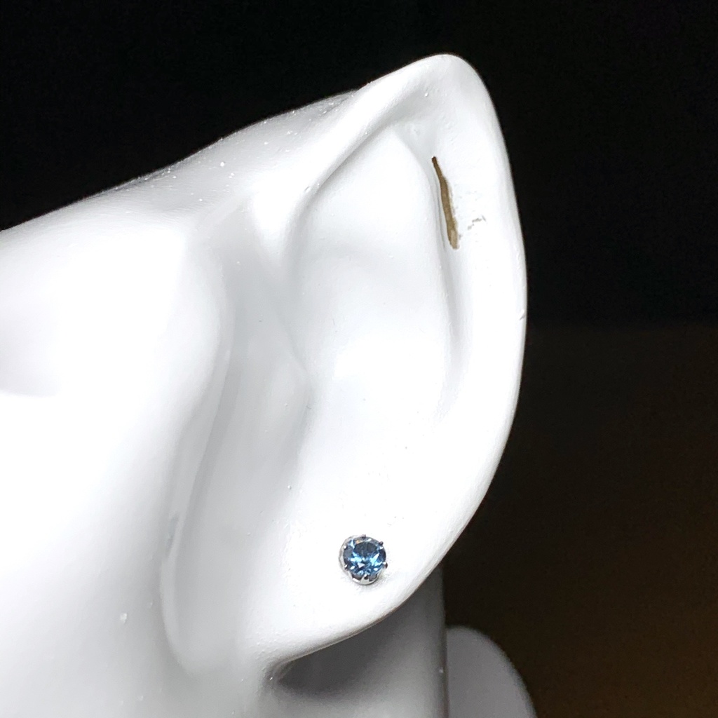 【1個売り】ロンドンブルートパーズのスタッドピアス 4mm