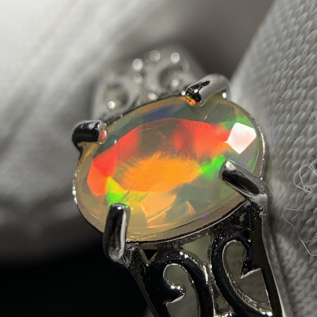 オパールのアラベスク調リングF