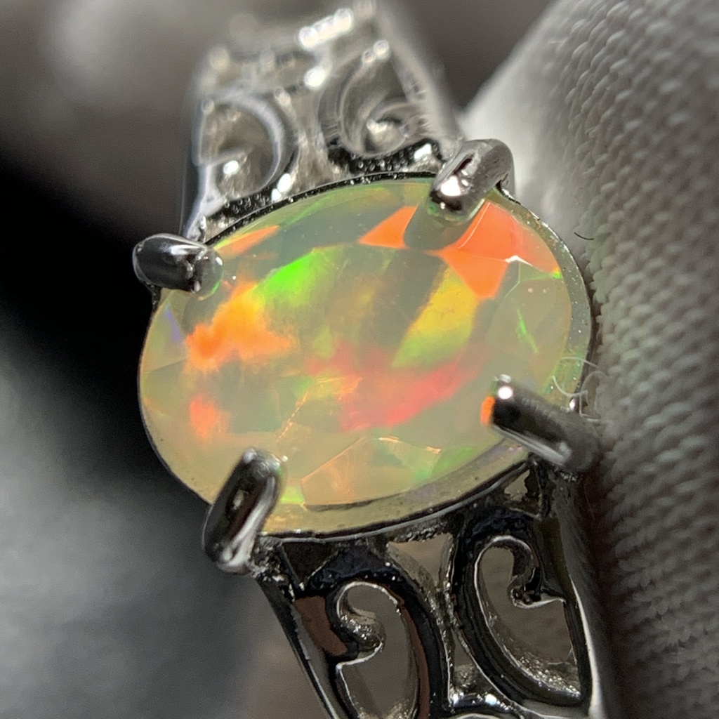 オパールのアラベスク調リングF