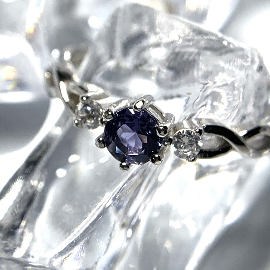 アイオライトのリング