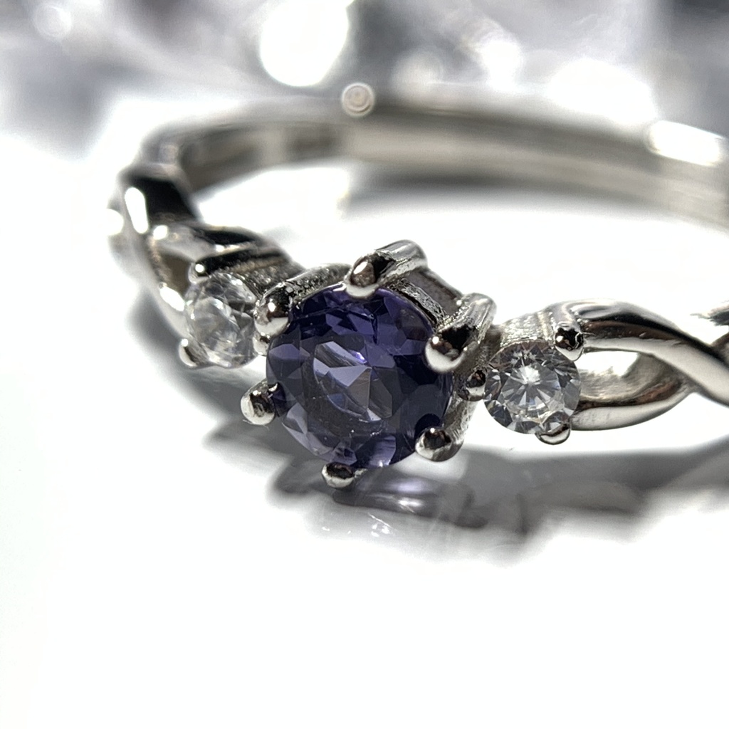 アイオライトのリング