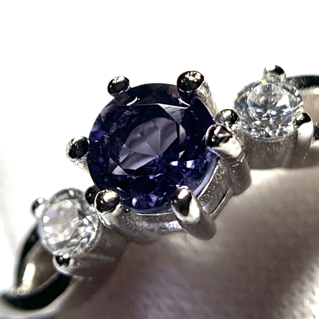 アイオライトのリング