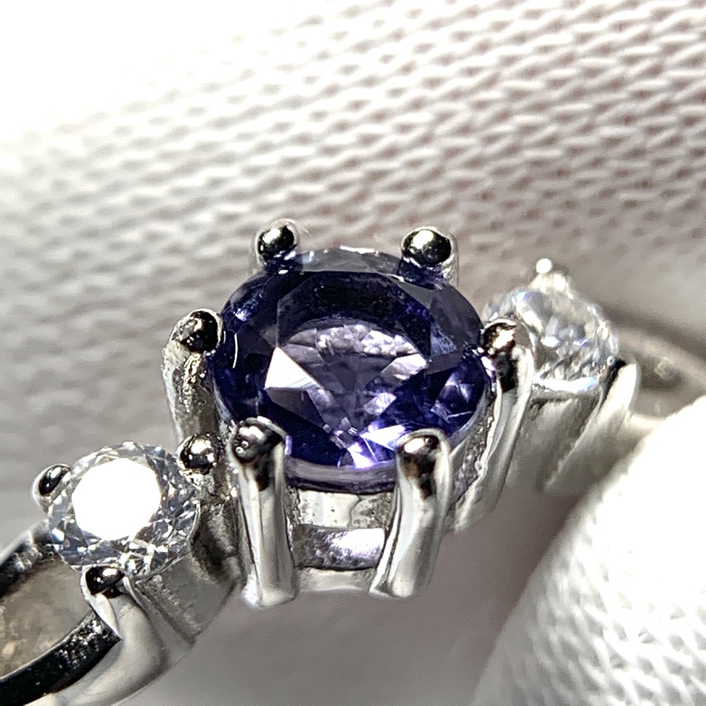 アイオライトのリング