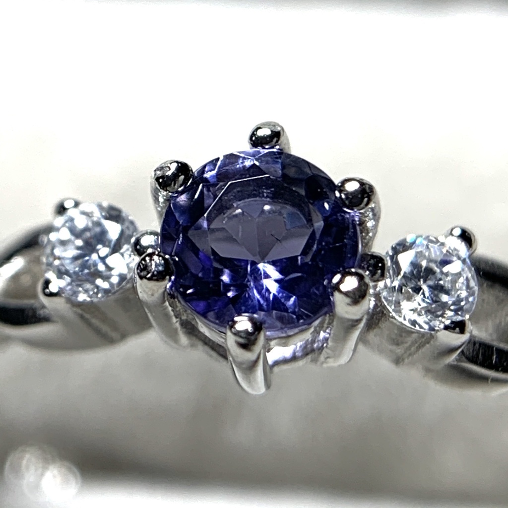 アイオライトのリング