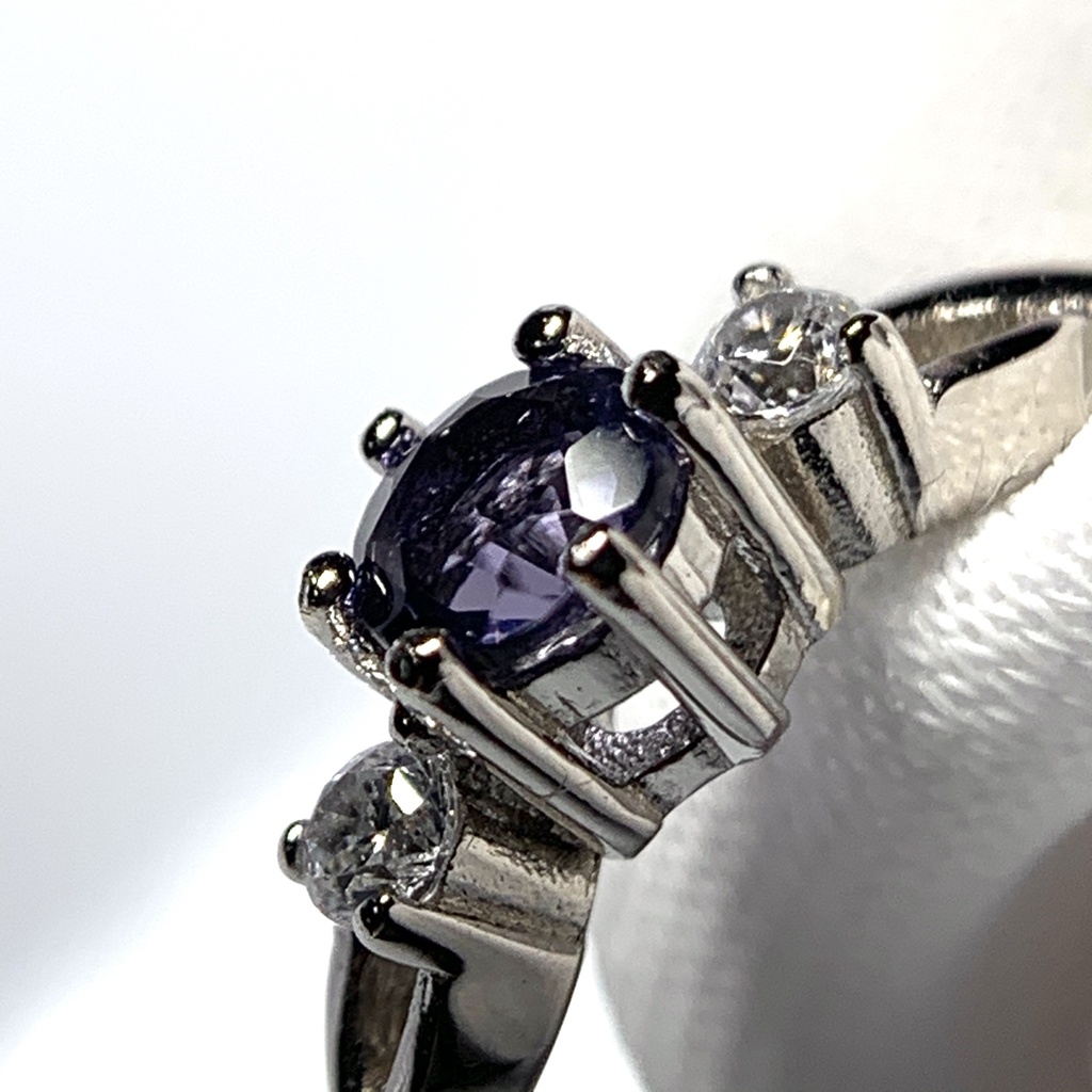 アイオライトのリング