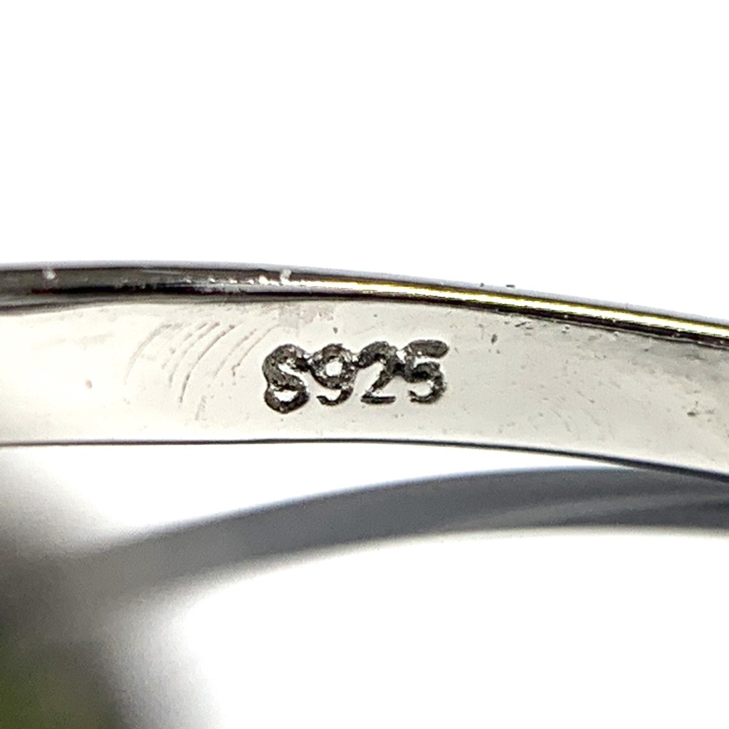 ペリドットのリーフリング