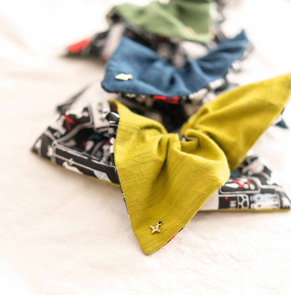 【 3way 】学年カラースクエアシュシュ