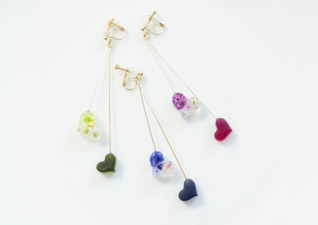 ゆらゆらハートの学年カラーアクセサリー