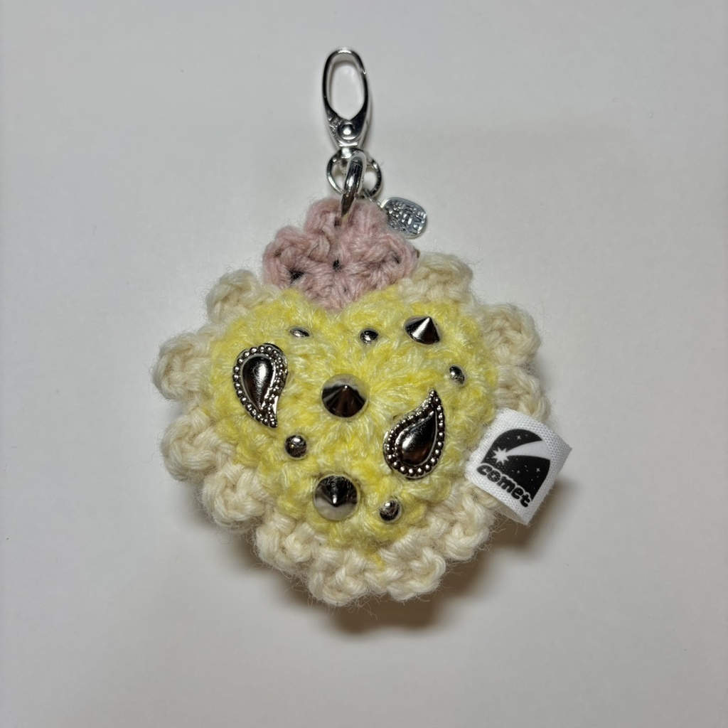 コラソンお守りキーホルダー イエロー×オフホワイト