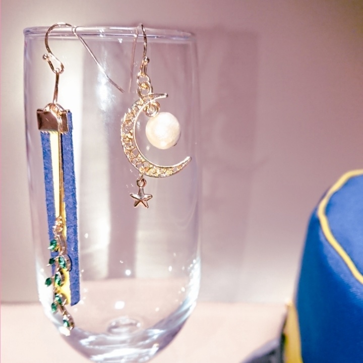 月島 イメージピアス&イヤリング
