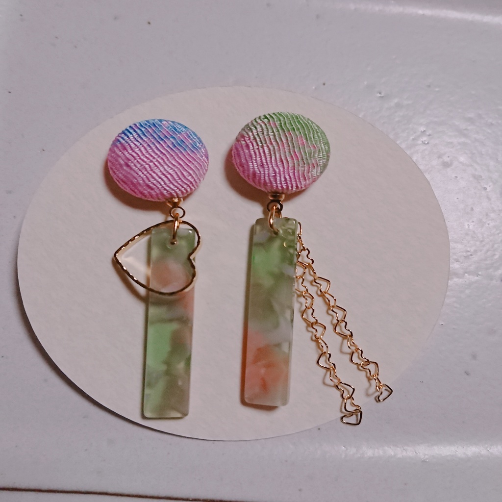 甘露寺蜜璃 イメージピアス&イヤリング