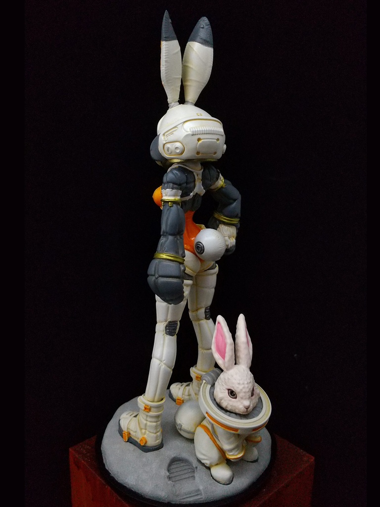 「バニ娘とウサギ」