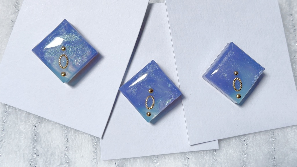 星導ショウ(片耳)