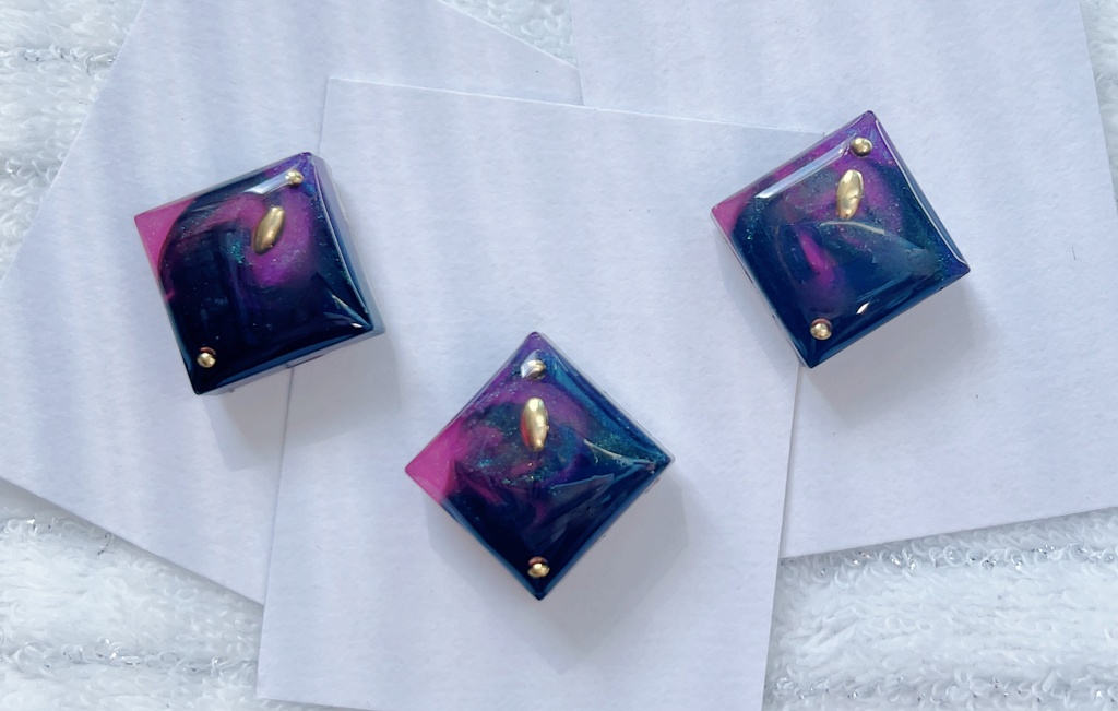 闇ノシュウ(片耳)