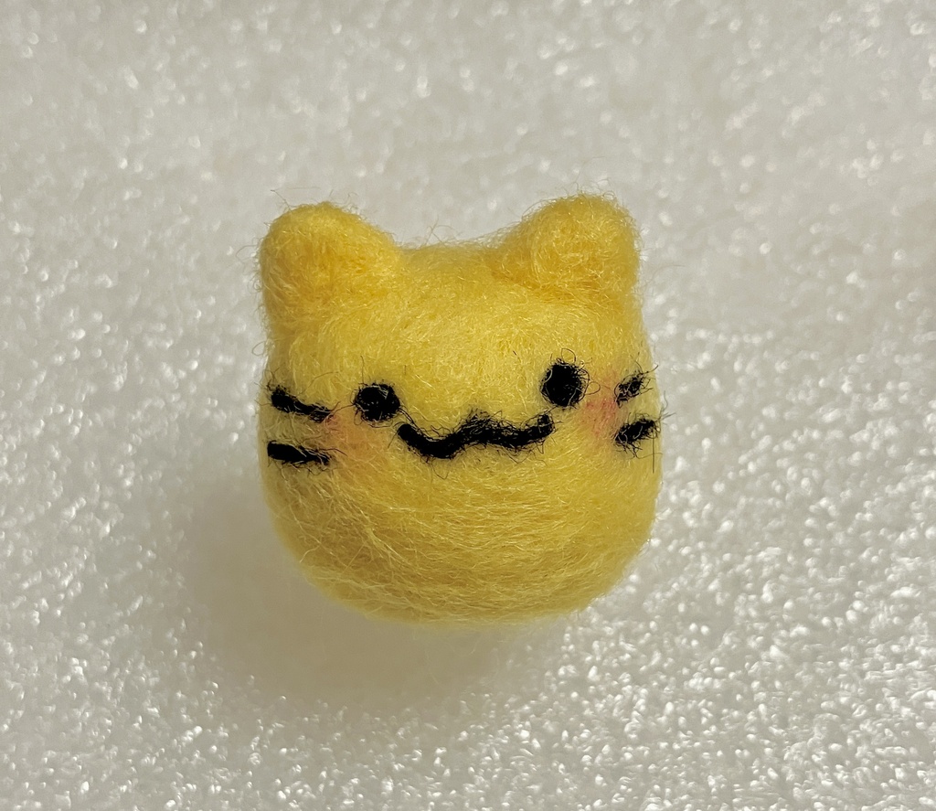 にゃんぷっぷー　フェルト小物