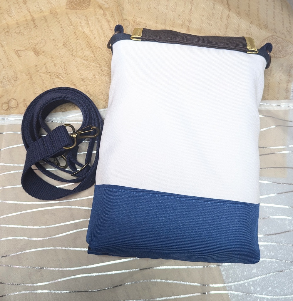 スマホショルダー風ペンライトポーチ sideM Legenders衣装イメージ