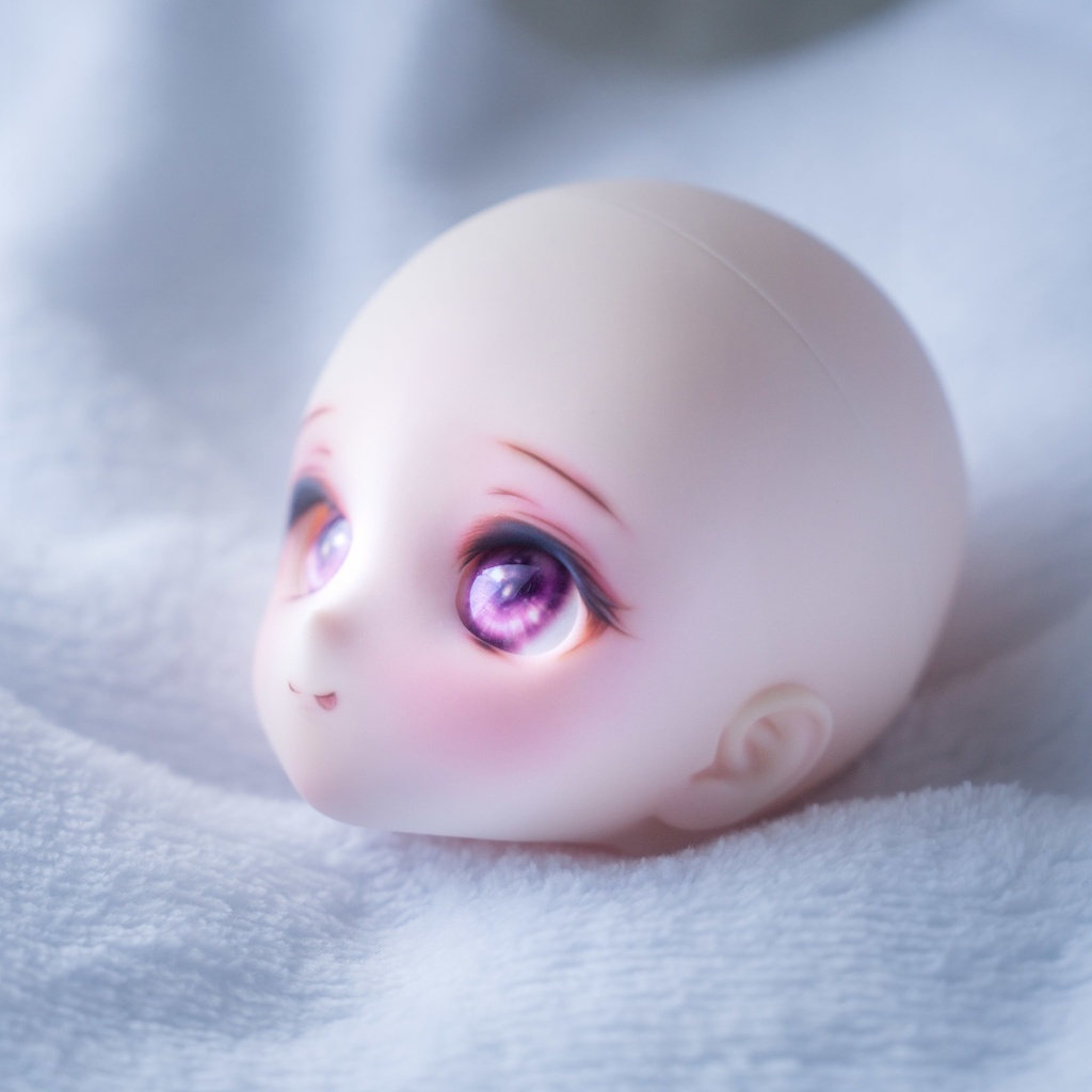 DDH-28(セミホワイト肌)カスタムヘッド+おまけアイ 難あり