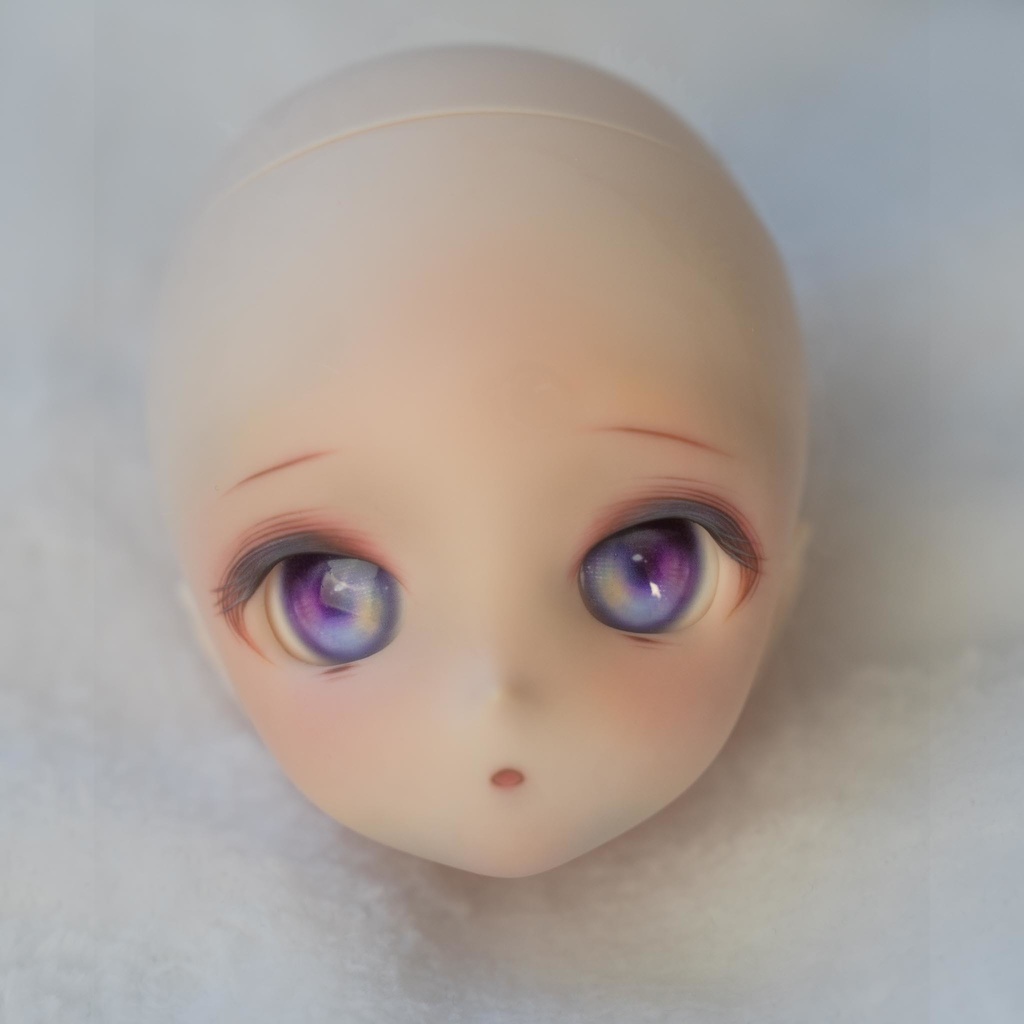 DDH-28(セミホワイト肌)カスタムヘッド+おまけアイ