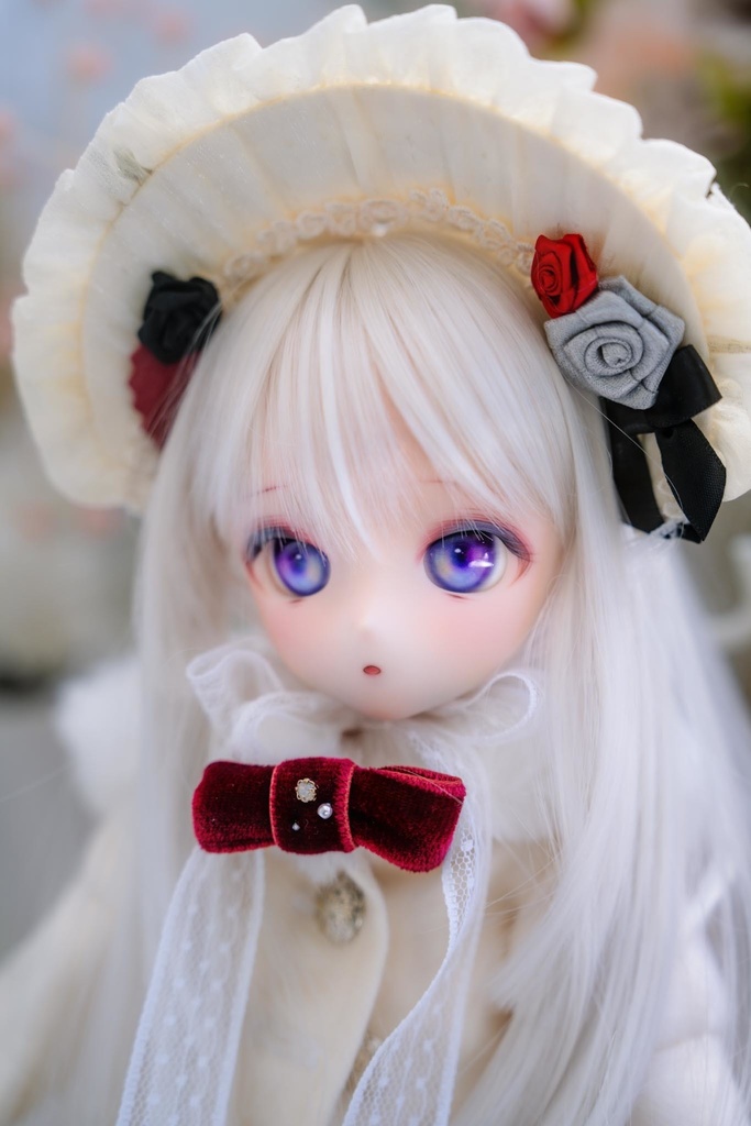DDH-28(セミホワイト肌)カスタムヘッド+おまけアイ
