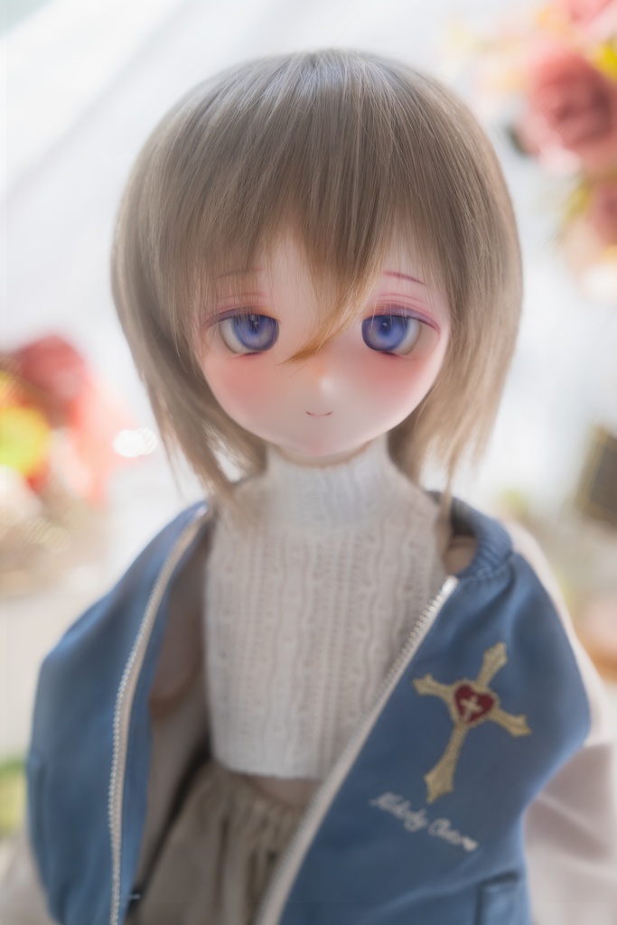 DDH-01（セミホワイト肌）カスタムヘッド＋おまけアイ　ソフビ盛り難あり