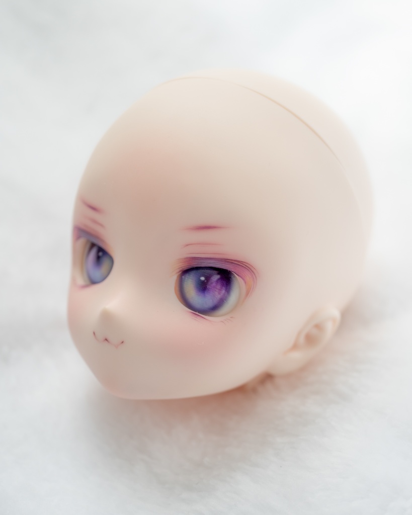 DDH-28(セミホワイト肌)カスタムヘッド+おまけアイ ソフビ盛り難あり