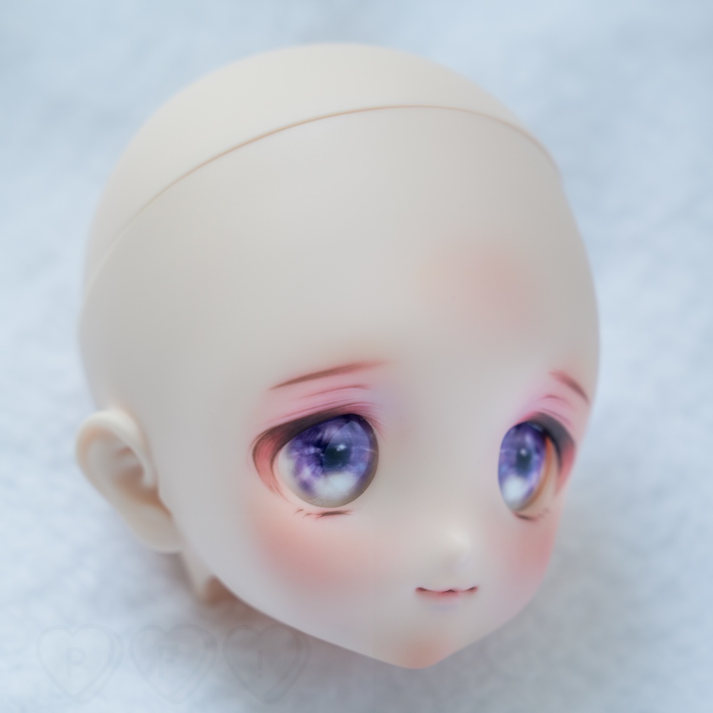 DDH-22(セミホワイト肌)カスタムヘッド+おまけアイ ソフビ盛り削りあり 難あり