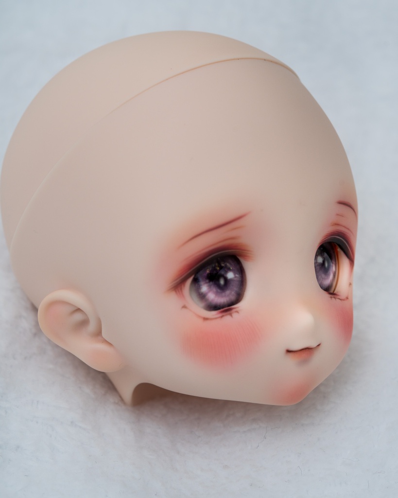 DDH-22(セミホワイト肌)カスタムヘッド+おまけアイ ソフビ盛り削りあり 難あり
