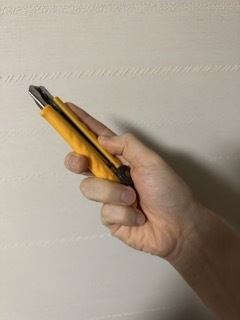 【作画資料】カッターナイフを持つ手 55枚【ポーズ集/トレースフリー】
