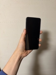 【作画資料】スマートフォンを持つ手 26枚【ポーズ集/トレースフリー】