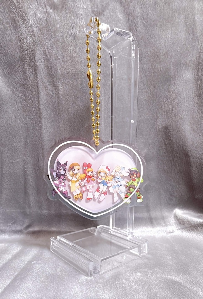 【FANMADE】自立する!ハートアクキー♡