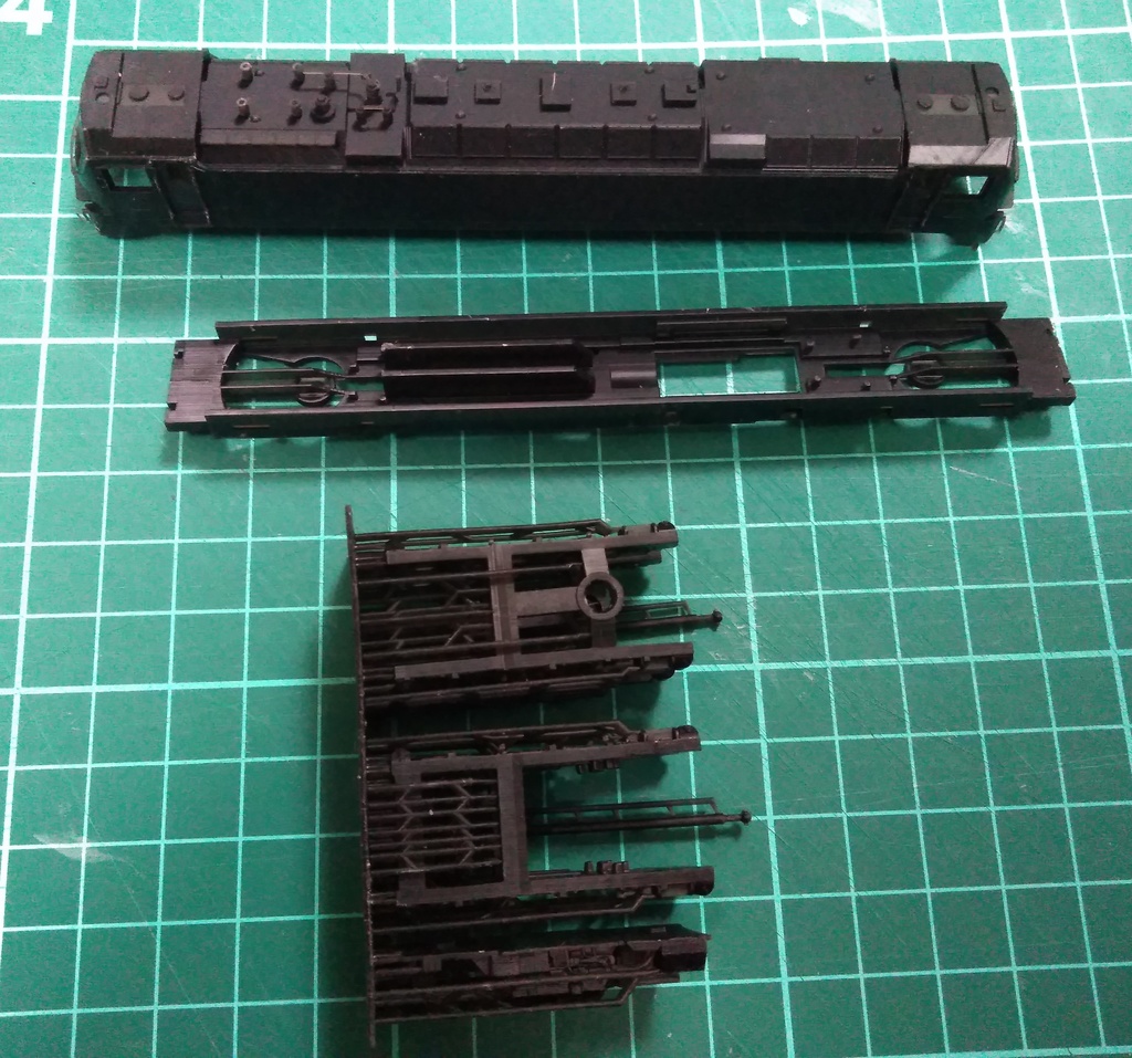 台湾鉄路 E500電気機関車 Nスケールキット - nanyochuto - BOOTH