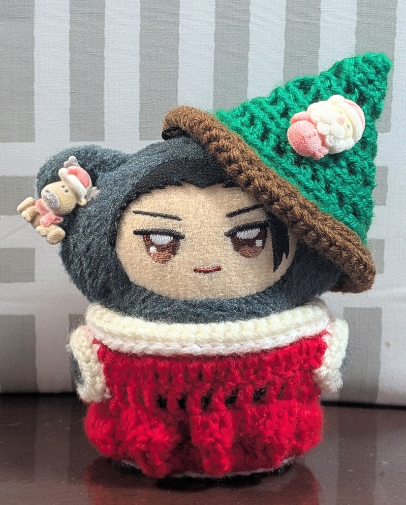 サンタ服とアレンジ自在なモミの木