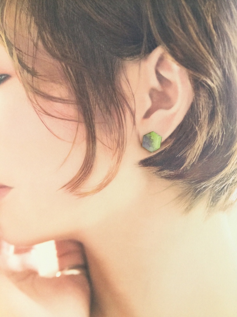 ーBootiful Green!ー 水彩×ハロウィンカラー 小粒スクエアピアス/イヤリング