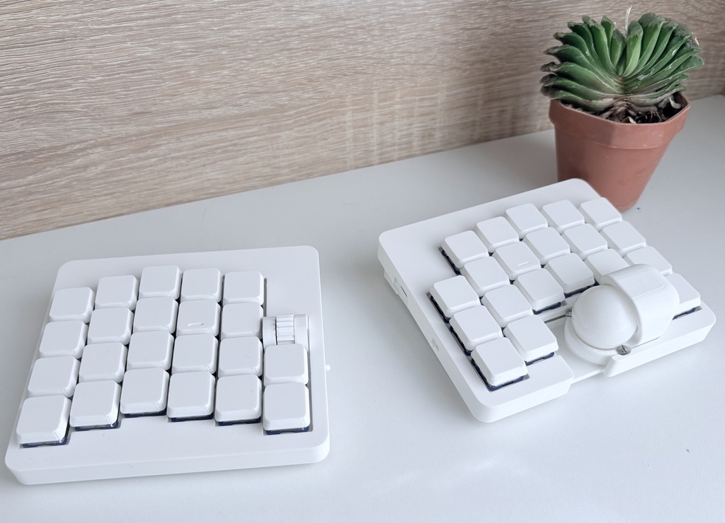 BobTailESC ─ トラックボール付きワイヤレス分割キーボード【完成品・はんだ付け不要】