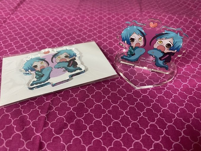 求愛アクリルスタンド