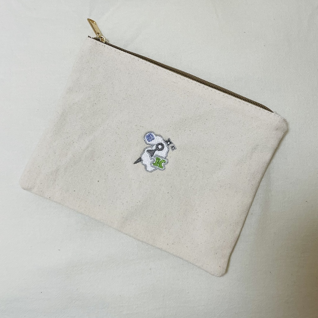 叢雲カゲツモチーフロゴ刺繍ポーチ