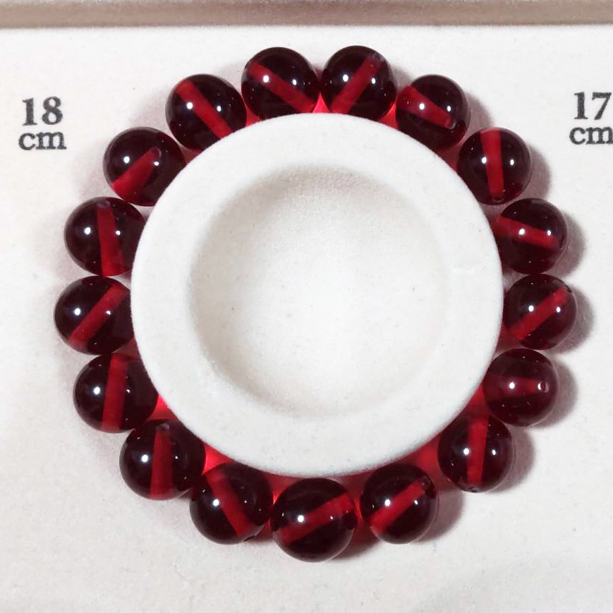 プレスドアンバーブレスレット