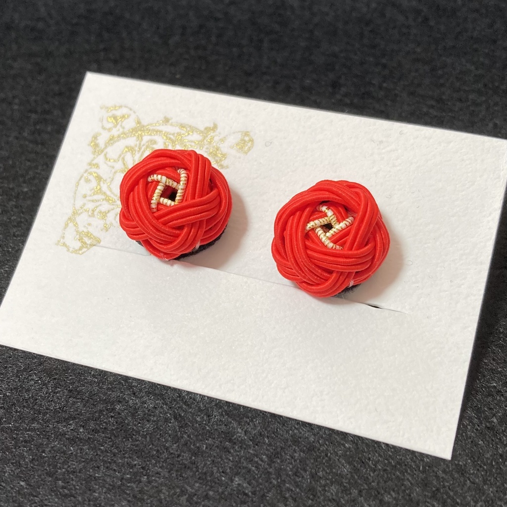 赤い薔薇の水引ピアス•イヤリング