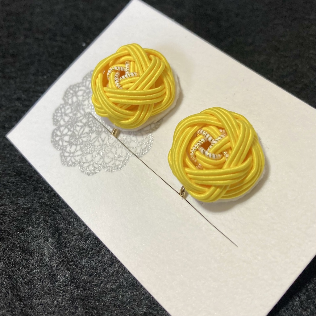 赤い薔薇の水引ピアス•イヤリング